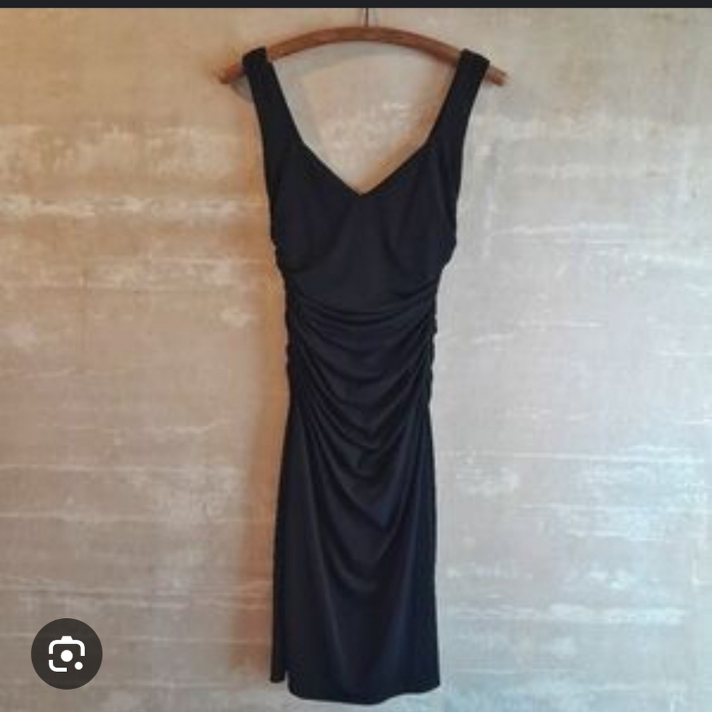Laundry by Design Black Midi Dress Ruching on sides Sleeveless V-neck Sz 2 LBD